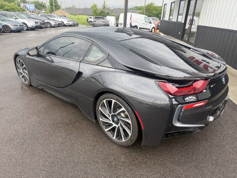 2016 BMW i8