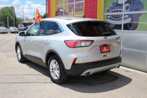 2020 Ford Escape SE