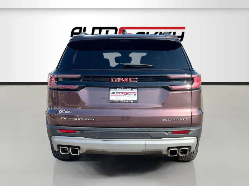 2026 GMC Acadia Elevation