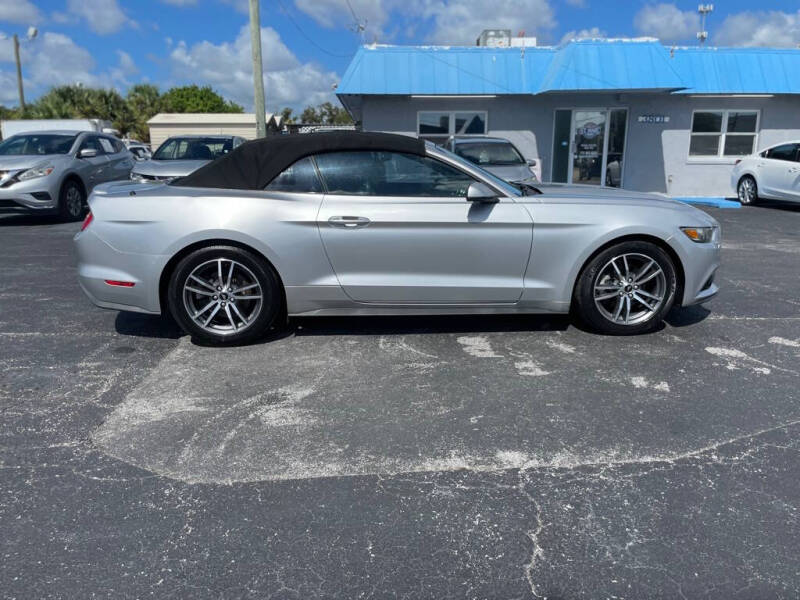 2015 Ford Mustang EcoBoost Premium