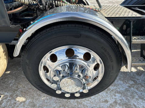 2016 Freightliner Cascadia