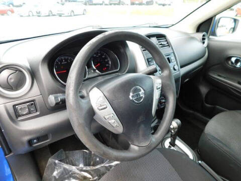 2015 Nissan Versa 1.6 SV