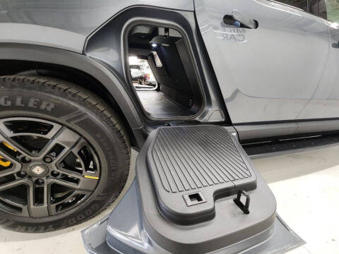 2023 Rivian R1T Adventure