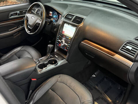 2018 Ford Explorer Limited