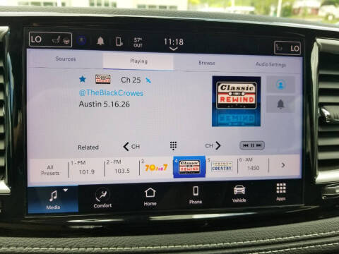 2023 Chrysler Pacifica Touring L