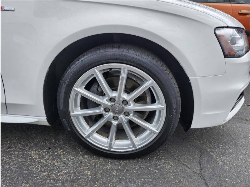 2014 Audi A4 2.0T quattro Premium Plus