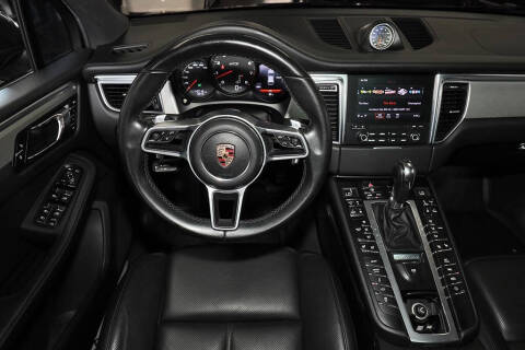 2017 Porsche Macan GTS