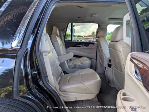 2015 Cadillac Escalade Luxury
