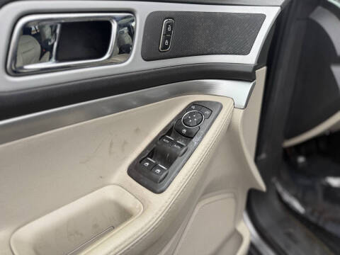 2012 Ford Explorer XLT