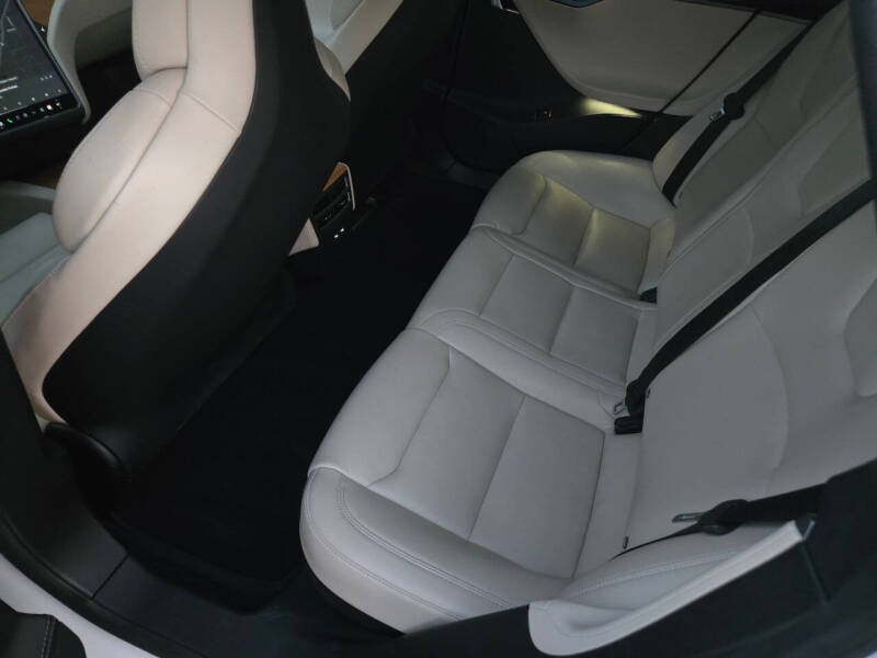 2020 Tesla Model S Performance