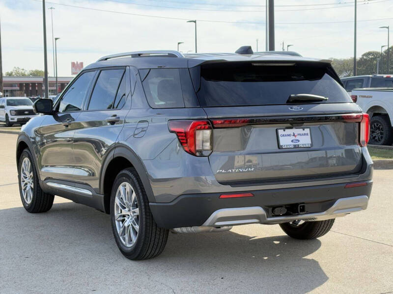 2026 Ford Explorer Platinum