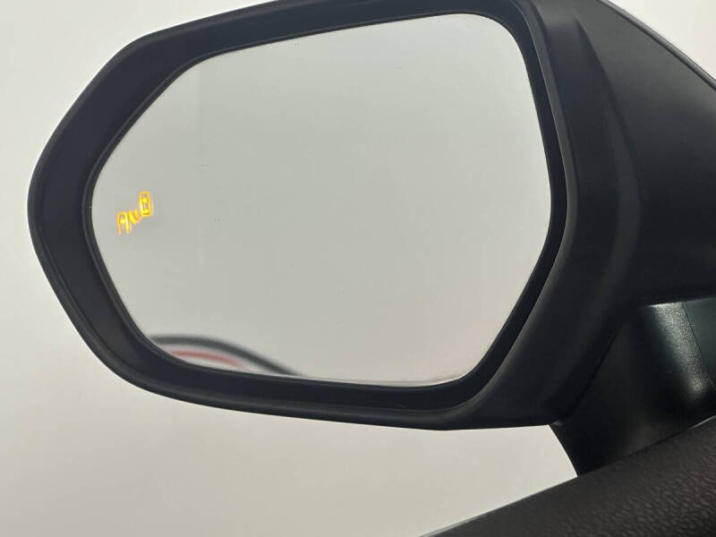 2022 Toyota Camry Hybrid