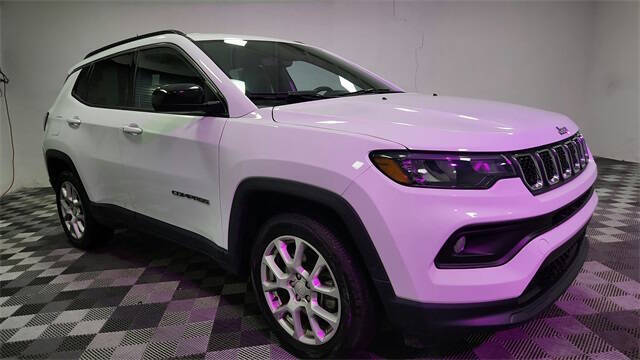 2023 Jeep Compass Latitude Lux