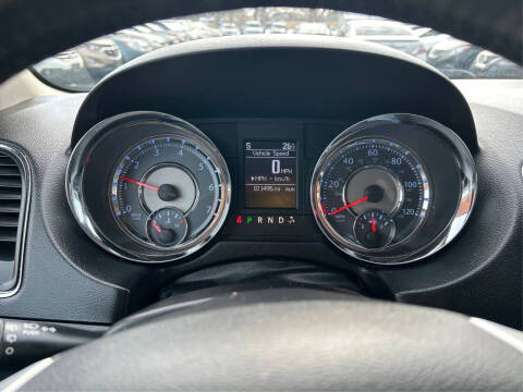 2015 Chrysler Town and Country Touring