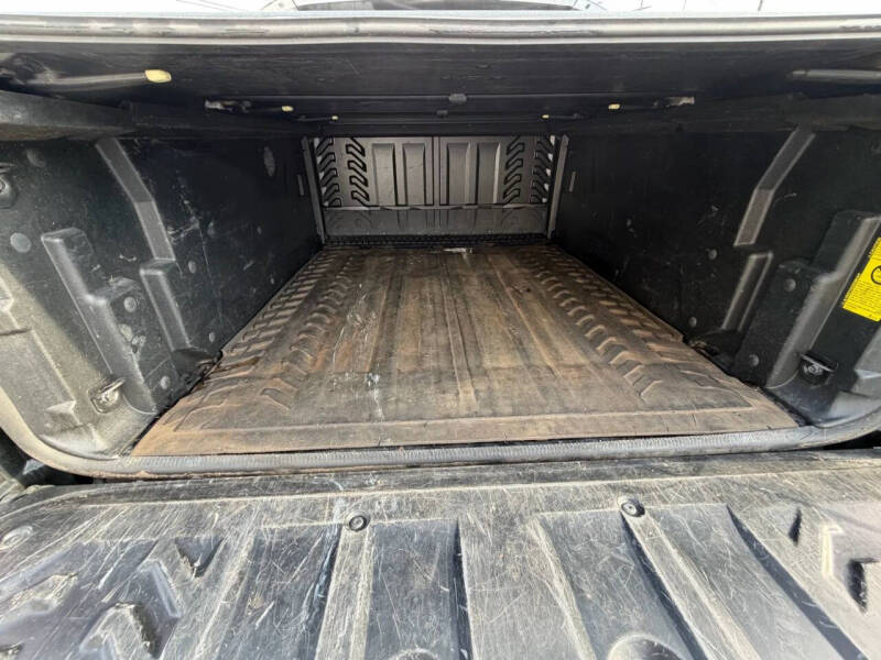 2011 Chevrolet Avalanche LTZ