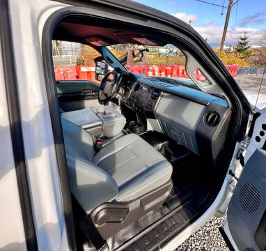 2015 Ford F-350 Super Duty XL