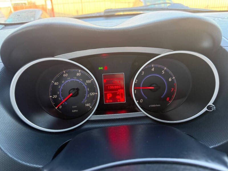 2008 Mitsubishi Outlander SE