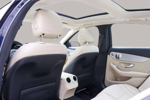 2016 Mercedes-Benz C-Class