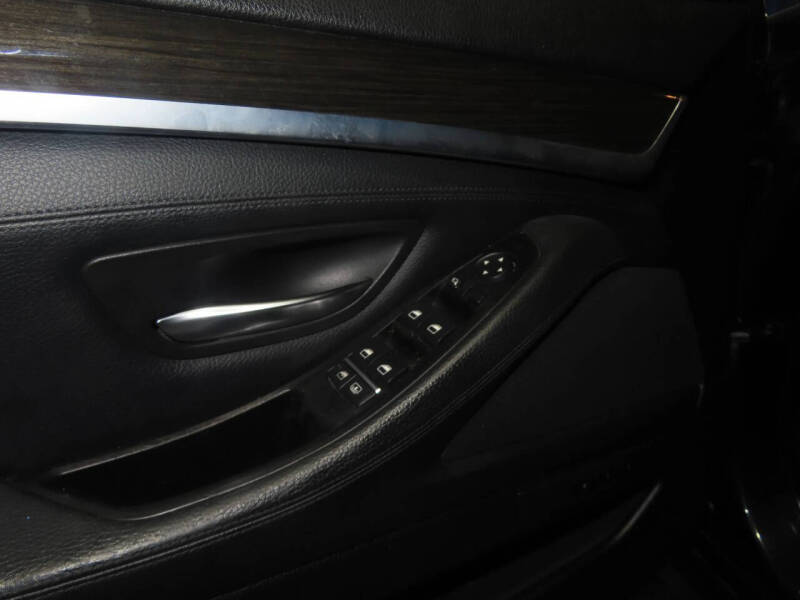 2011 BMW 5 Series 535i