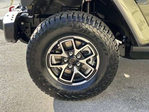 2026 Jeep Gladiator Shadow Ops