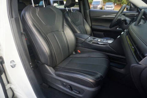 2022 Infiniti QX60 Luxe