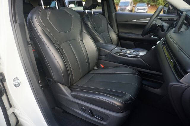 2022 Infiniti QX60 Luxe