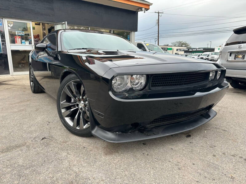2014 Dodge Challenger SRT8 Core