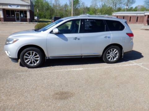 2014 Nissan Pathfinder for sale at BB&T AUTO SALES LLC in Byhalia MS