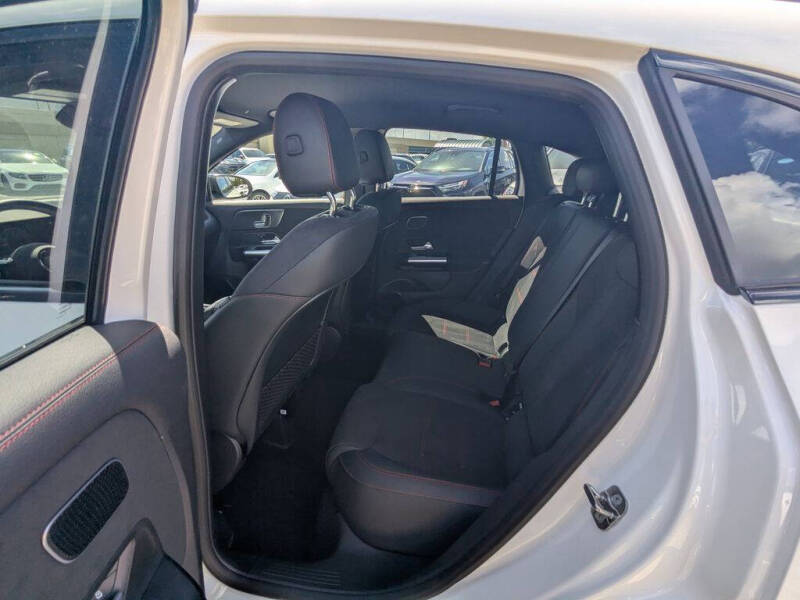 2025 Mercedes-Benz GLA GLA 250