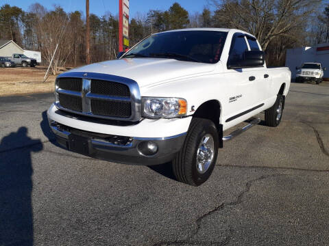 2005 Dodge Ram Pickup 2500 for sale at Mid Atlantic Auto Sales Network LLC in Summerfield NC