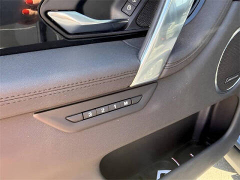 2022 Land Rover Discovery Sport P250 SE