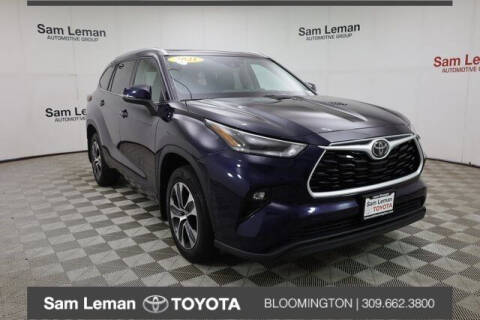 2021 Toyota Highlander for sale at Sam Leman Toyota Bloomington in Bloomington IL