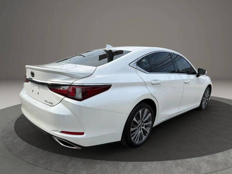2020 Lexus ES 350