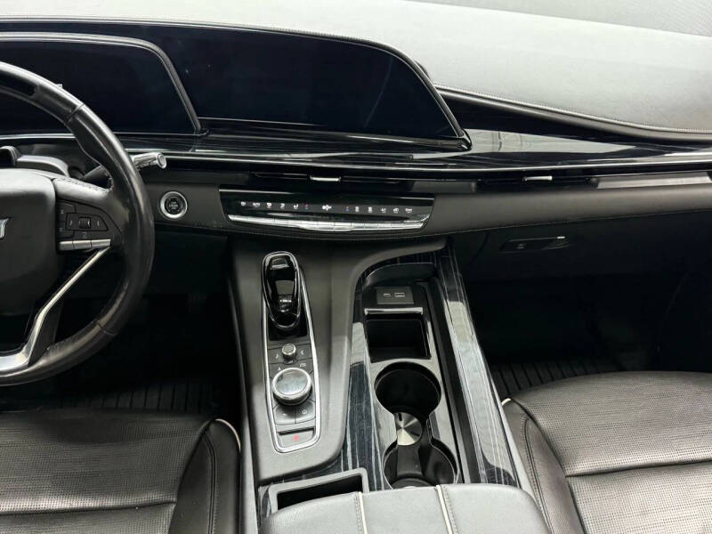 2023 Cadillac Escalade Sport