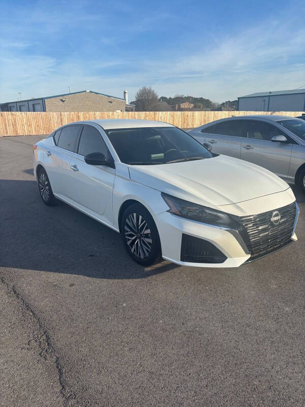 2024 Nissan Altima 2.5 SV