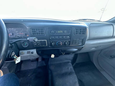 2005 Ford F-650 Super Duty