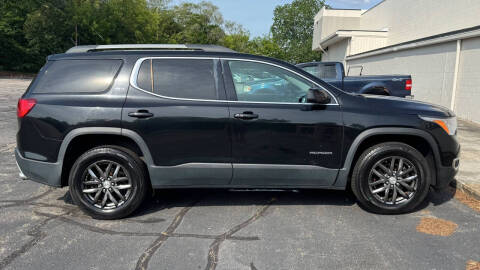 2017 GMC Acadia SLT-1