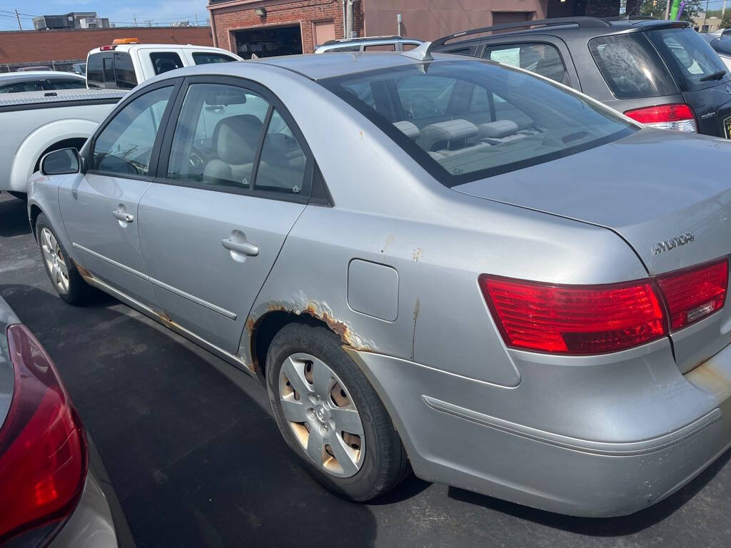 2009 Hyundai SONATA for sale at ENZO AUTO in Parma, OH