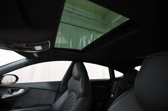 2016 Audi RS 7 4.0T quattro performance Prestg