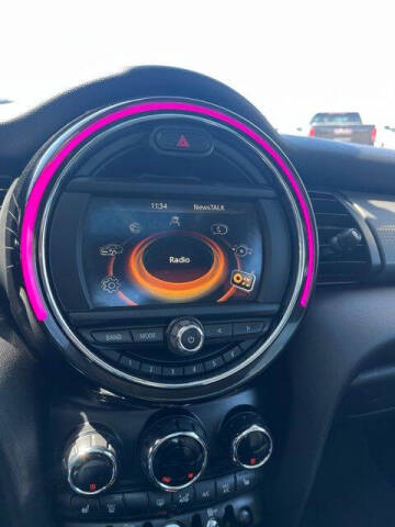 2017 MINI Hardtop 4 Door Cooper