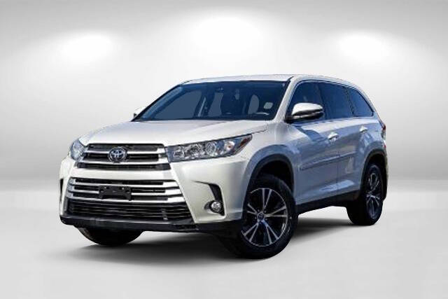 2019 Toyota Highlander for sale at WOODLAKE MOTORS in Conroe TX