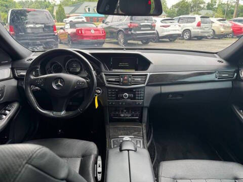 2011 Mercedes-Benz E-Class E 550 Luxury