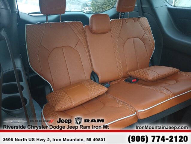 2026 Chrysler Pacifica Pinnacle