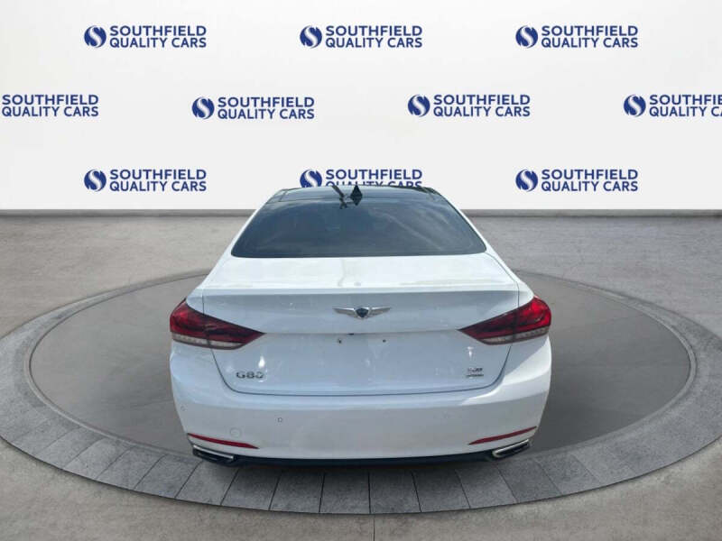 2017 Genesis G80
