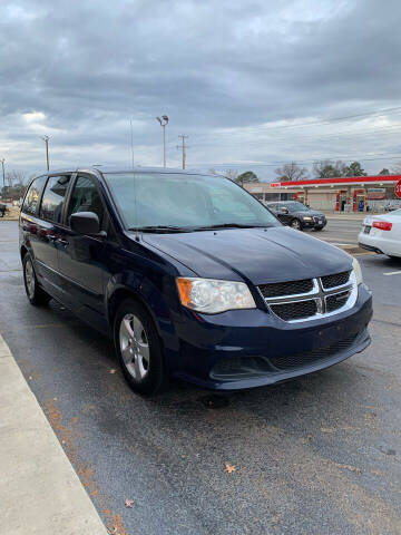 2013 Dodge Grand Caravan for sale at City to City Auto Sales in Richmond VA