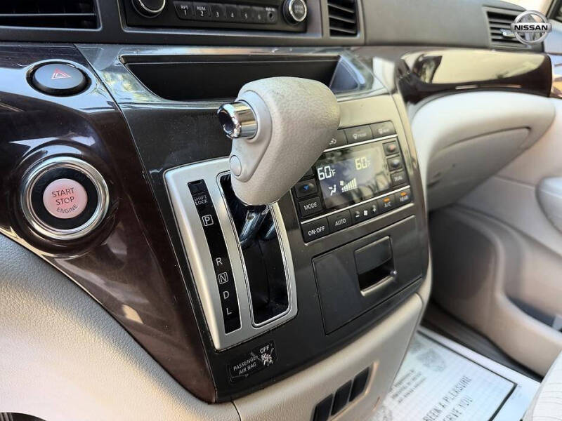 2013 Nissan Quest