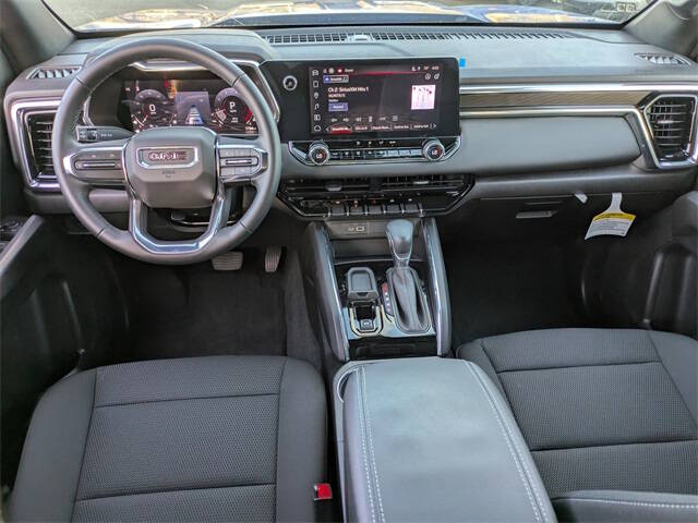 2025 GMC Canyon Elevation