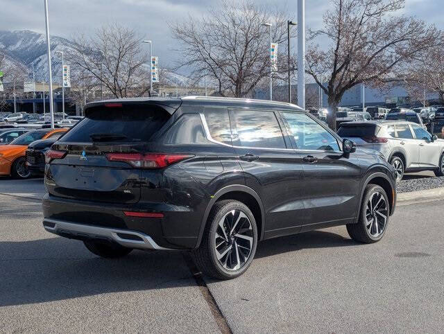 2024 Mitsubishi Outlander for sale at Axio Auto Boise in Boise, ID