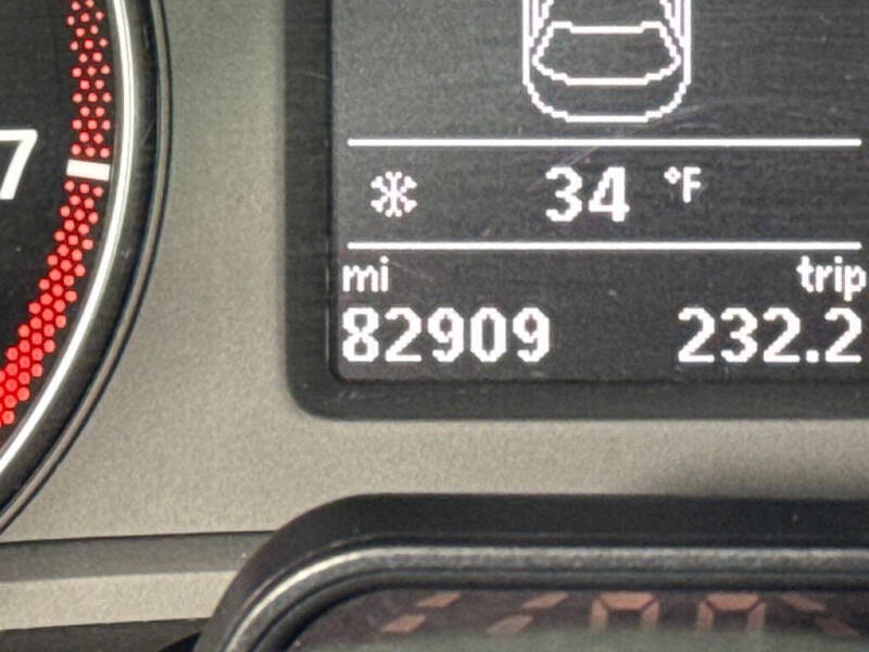 2015 Volkswagen Passat 1.8T Sport