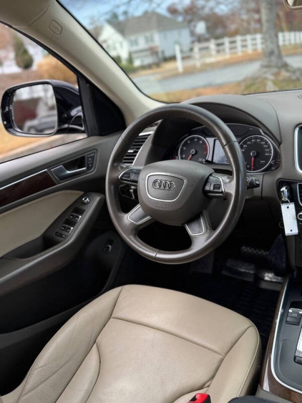 2017 Audi Q5 2.0T quattro Premium